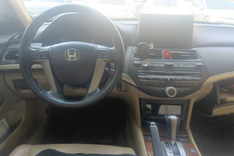 Used Honda Accord 2011 2.4L EX Navi Center Console