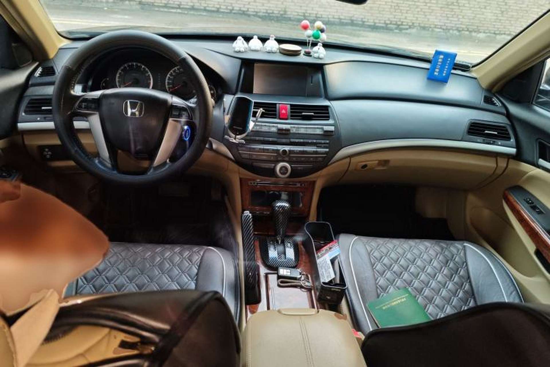 Used Honda Accord 2011 2.0L EX Center Console