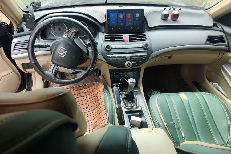 Used Honda Accord 2011 2.0L MT Center Console