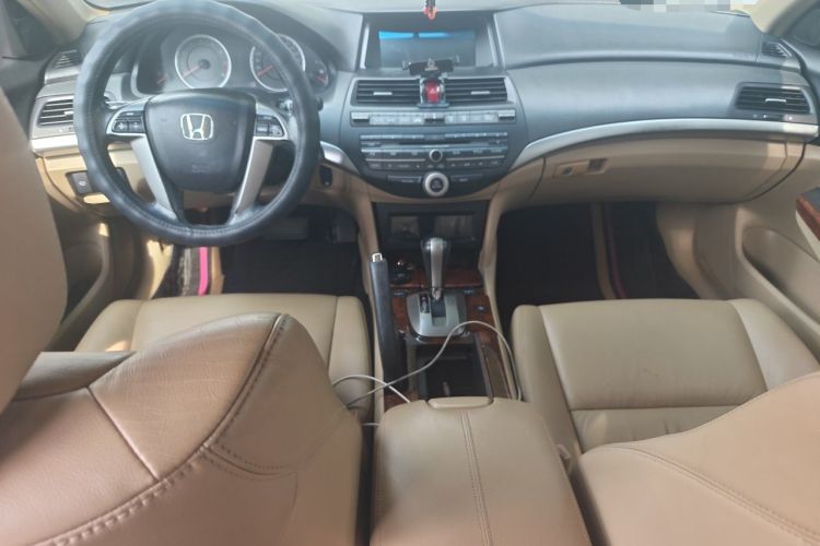 Used Honda Accord 2011 2.4L EX Center Console