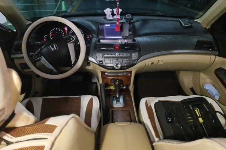 Used Honda Accord 2011 2.4L EX Navi Center Console