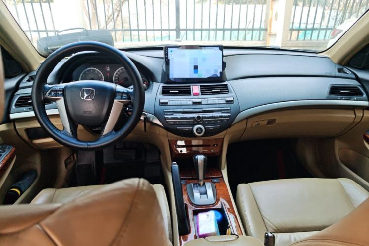 Used Honda Accord 2011 2.0L EX Center Console