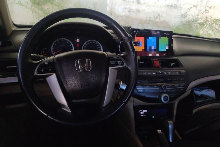 Used Honda Accord 2011 2.0L EX Center Console