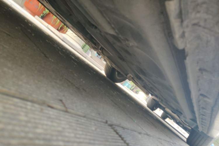 Used Honda Accord 2011 2.0L EX Chassis Front Left