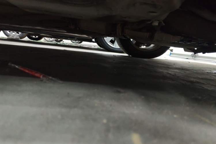 Used Honda Accord 2011 2.4L EX Chassis Front Right