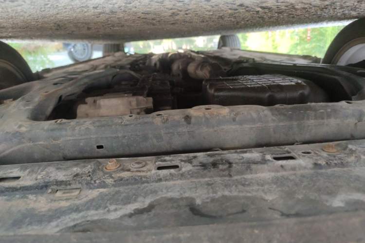 Used Honda Accord 2011 2.4L EX Chassis Front