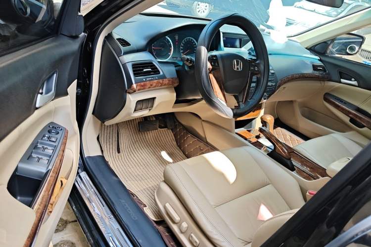 Used Honda Accord 2011 2.0L EX Driver Seat