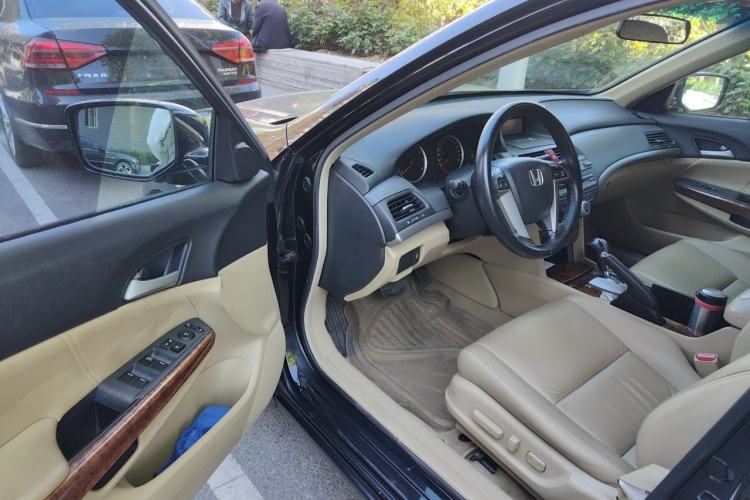 Used Honda Accord 2011 2.4L LX Driver Seat