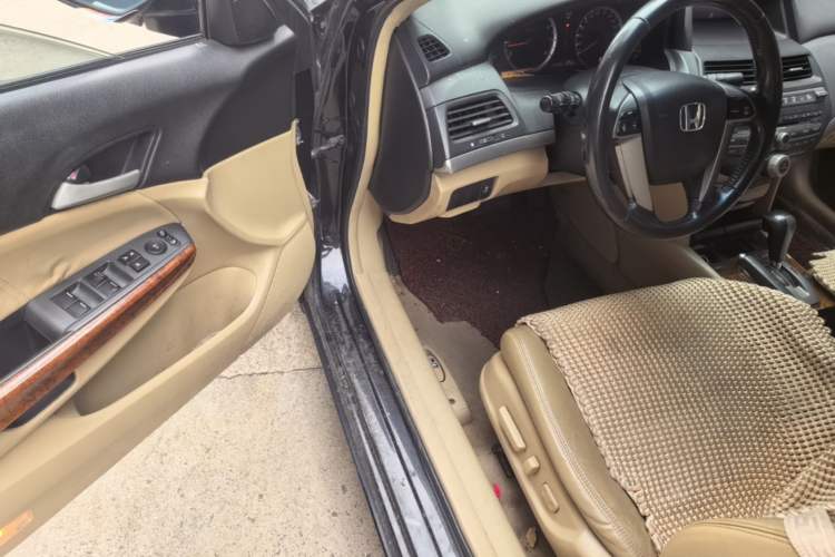 Used Honda Accord 2011 2.4L LX Driver Seat