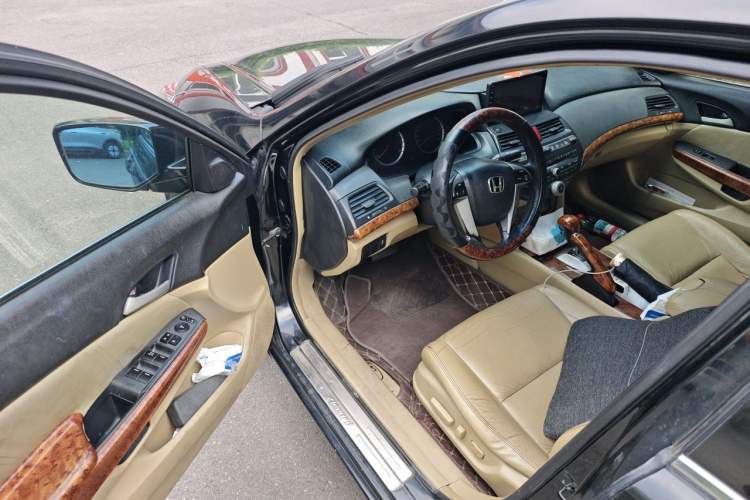 Used Honda Accord 2011 2.4L LX Driver Seat