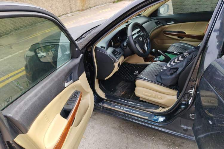 Used Honda Accord 2011 2.0L EX Driver Seat