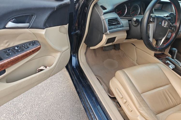 Used Honda Accord 2011 2.0L EX Driver Seat