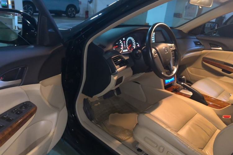 Used Honda Accord 2011 2.0L EX Driver Seat