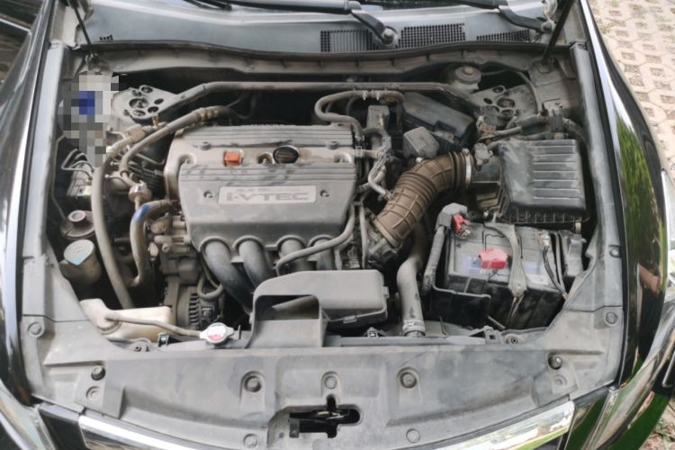 Used Honda Accord 2011 2.4L EX Engine Bay