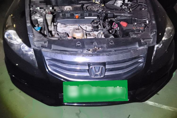 Used Honda Accord 2011 2.0L MT Engine Bay