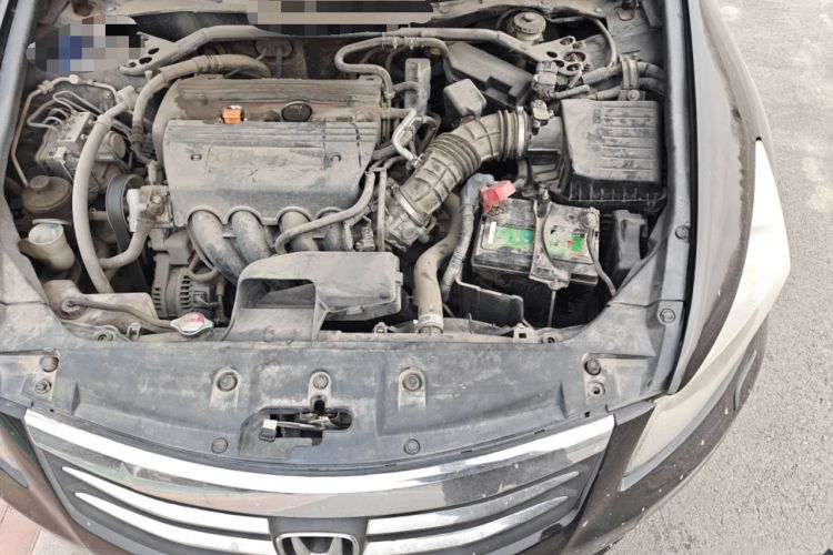 Used Honda Accord 2011 2.4L EX Engine Bay