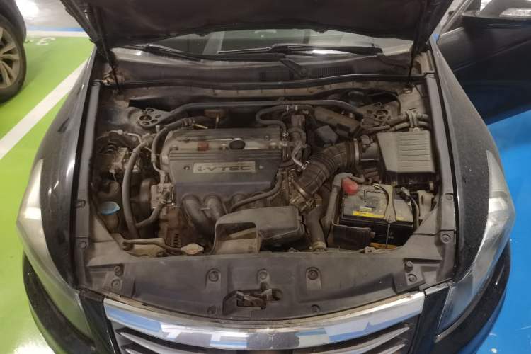 Used Honda Accord 2011 2.4L EXL Navi Engine Bay