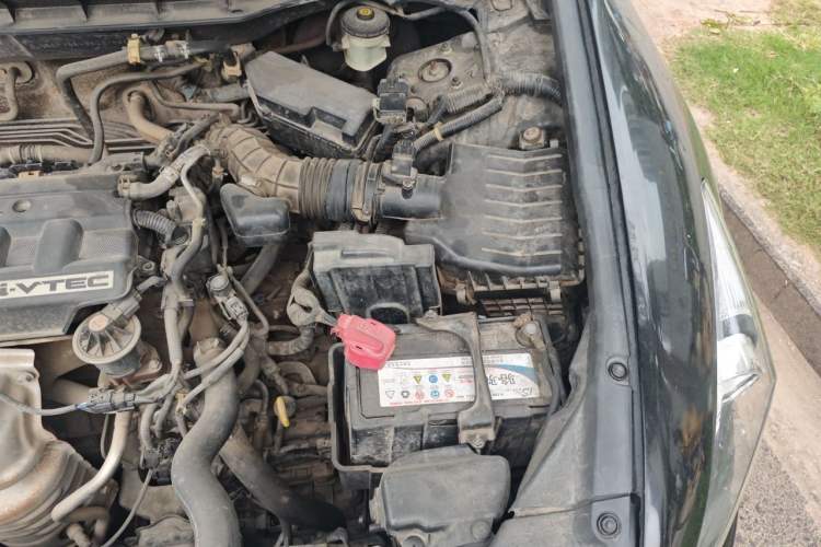 Used Honda Accord 2011 2.0L EX Engine Bay Left