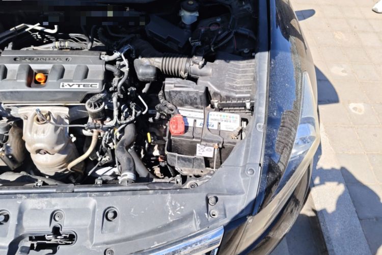 Used Honda Accord 2011 2.0L EX Engine Bay Left