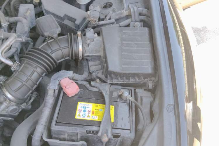 Used Honda Accord 2011 2.4L LX Engine Bay Left