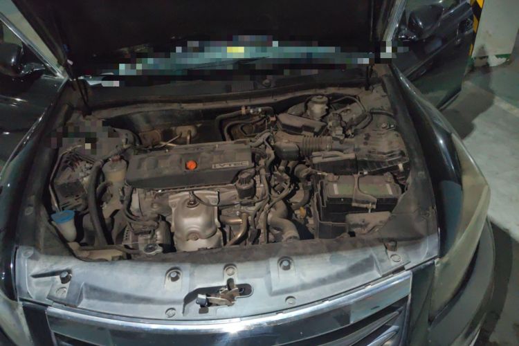 Used Honda Accord 2011 2.0L EX Engine Bay Left