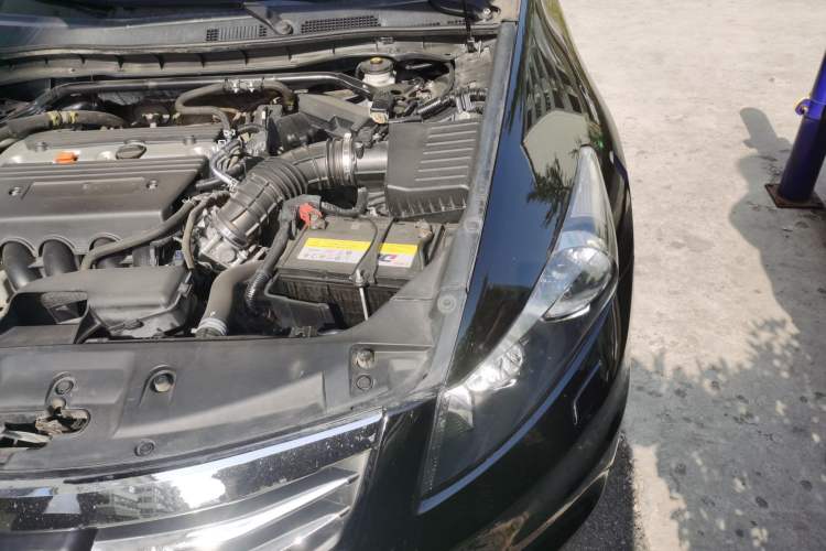 Used Honda Accord 2011 2.4L EX Engine Bay Left