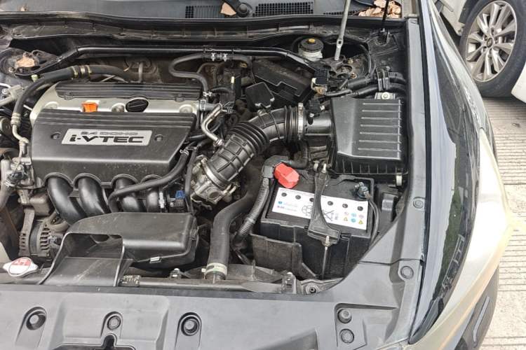 Used Honda Accord 2011 2.4L EX Engine Bay Left