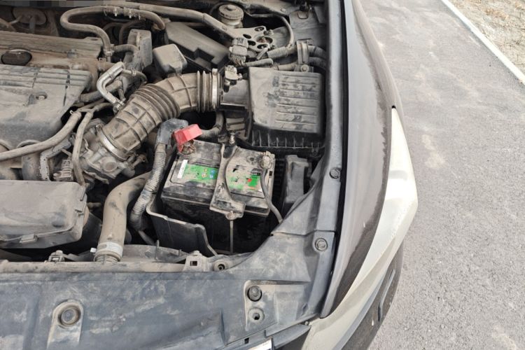 Used Honda Accord 2011 2.4L EX Engine Bay Left
