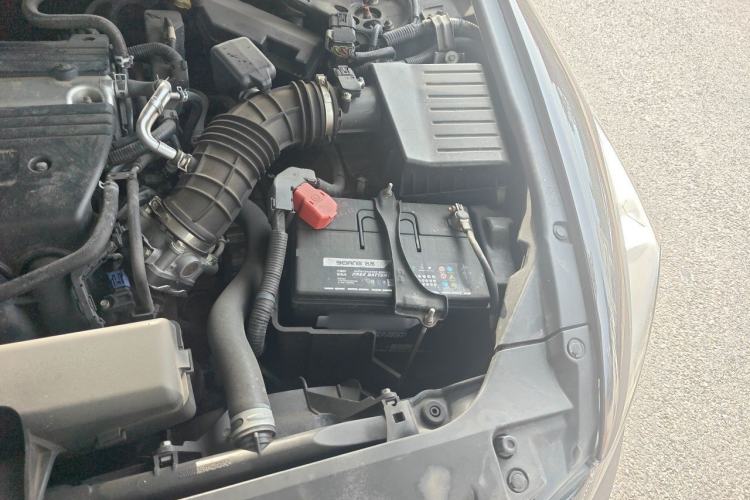 Used Honda Accord 2011 2.4L EX Engine Bay Left