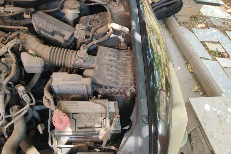 Used Honda Accord 2011 2.0L EX Engine Bay Left