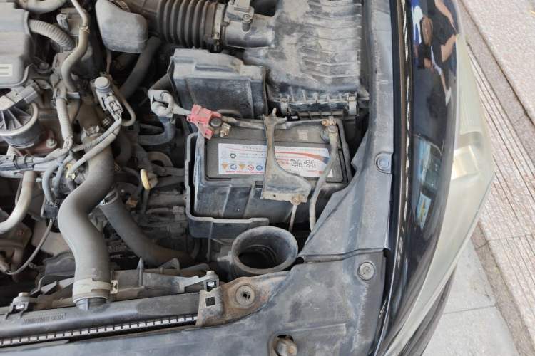 Used Honda Accord 2011 2.0L EX Engine Bay Left