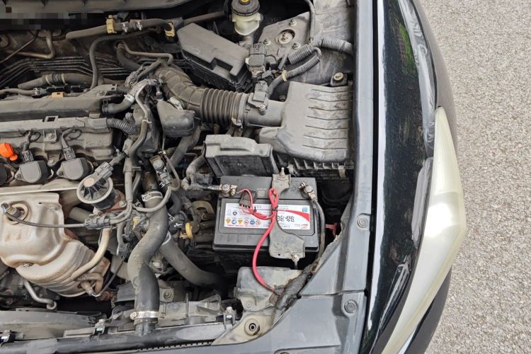 Used Honda Accord 2011 2.0L EX Engine Bay Left