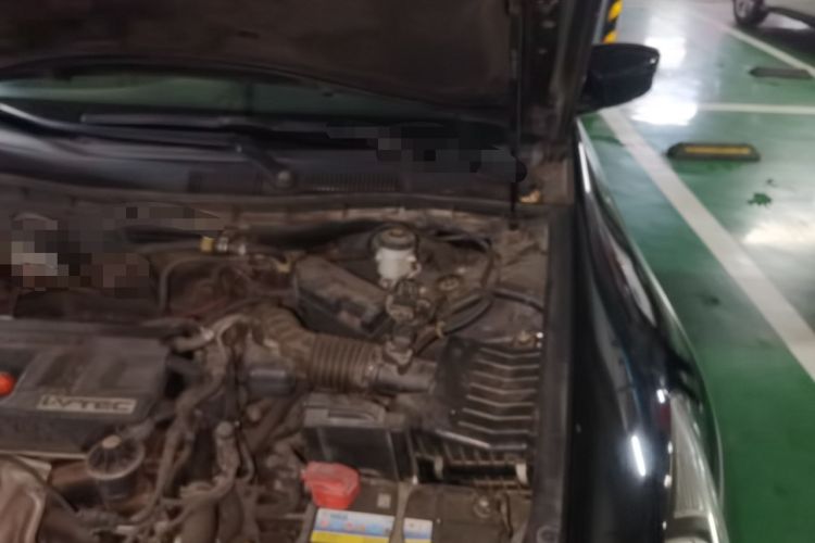 Used Honda Accord 2011 2.0L EX Engine Bay Left