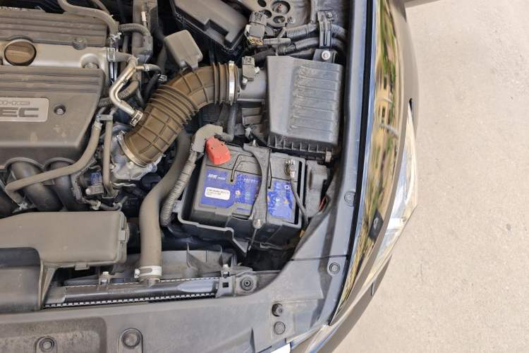Used Honda Accord 2011 2.4L EX Engine Bay Left