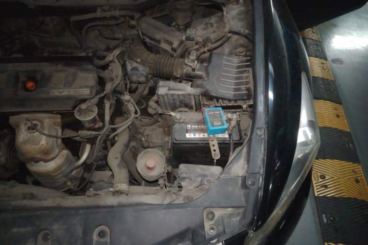 Used Honda Accord 2011 2.0L EX Engine Bay Left