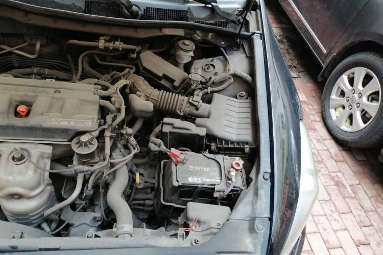 Used Honda Accord 2011 2.0L EX Engine Bay Left