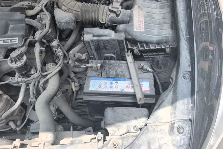 Used Honda Accord 2011 2.0L EX Engine Bay Left