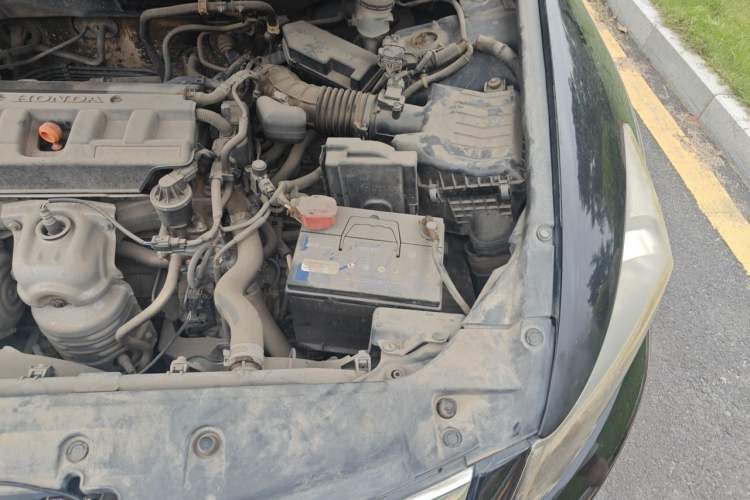 Used Honda Accord 2011 2.0L EX Engine Bay Left
