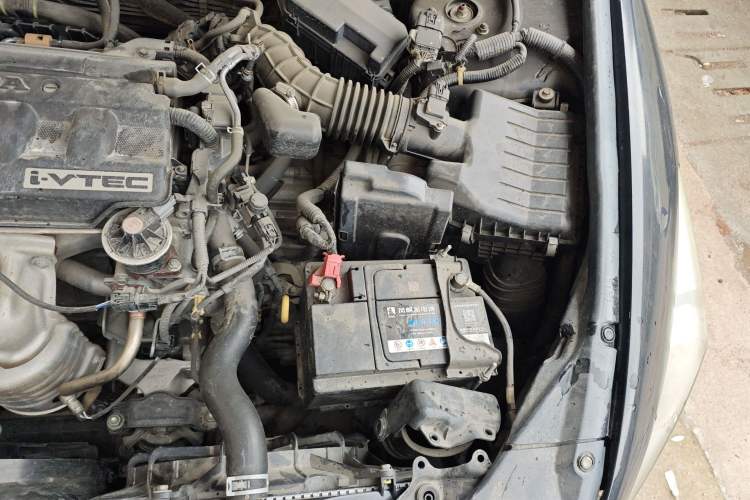 Used Honda Accord 2011 2.0L EX Engine Bay Left