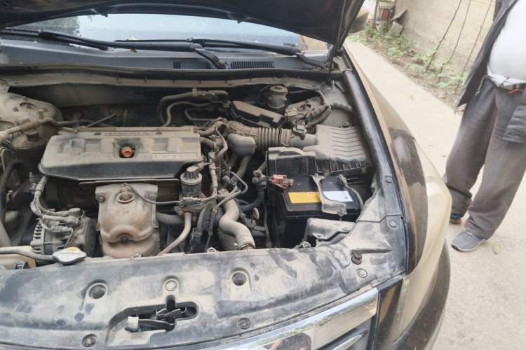 Used Honda Accord 2011 2.0L EX Engine Bay Left