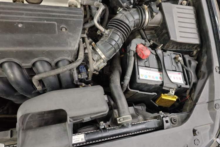 Used Honda Accord 2011 2.4L EX Engine Bay Left