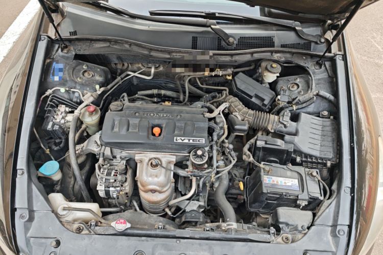 Used Honda Accord 2011 2.0L EX Engine Bay