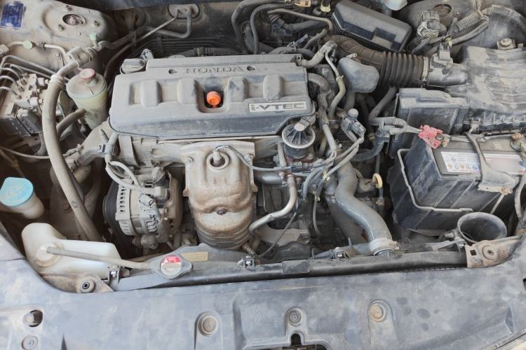 Used Honda Accord 2011 2.0L EX Engine Bay