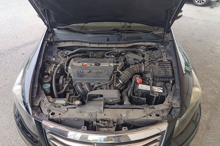 Used Honda Accord 2011 2.4L EX Engine Bay