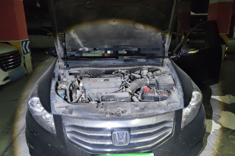Used Honda Accord 2011 2.4L LX Engine Bay