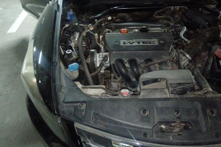 Used Honda Accord 2011 2.4L EX Engine Bay Right