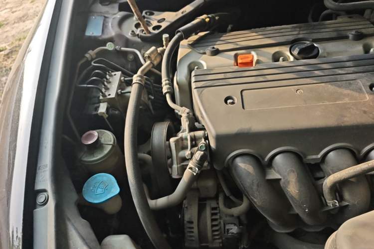 Used Honda Accord 2011 2.4L EX Engine Bay Right