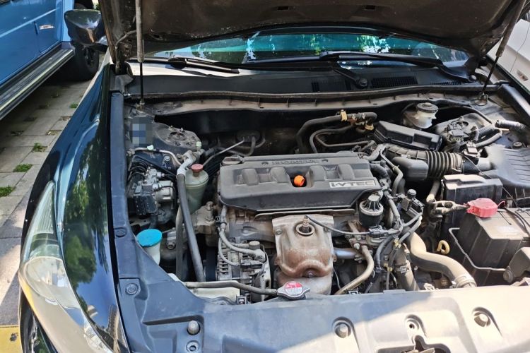 Used Honda Accord 2011 2.0L EX Engine Bay Right