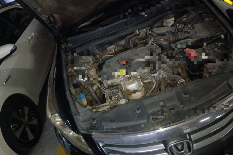 Used Honda Accord 2011 2.0L EX Engine Bay Right