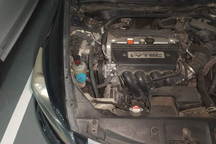 Used Honda Accord 2011 2.4L EX Engine Bay Right